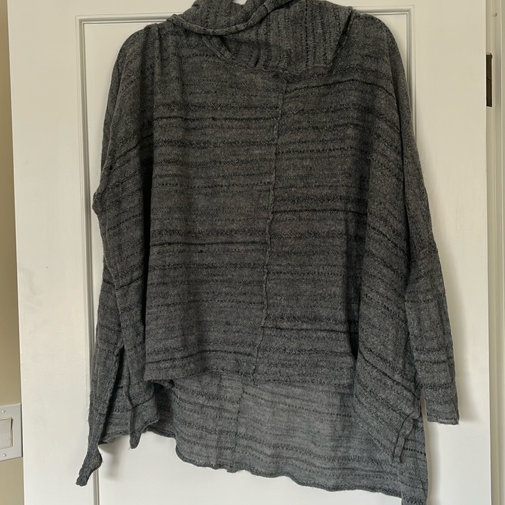 Free people sweater